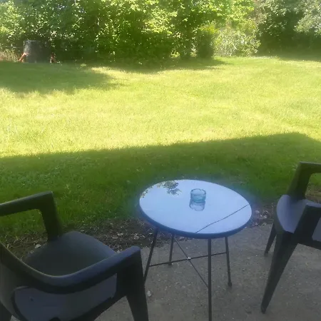 Studio avec jardin à 5 min du Parc Walibi Roquefort  Extérieur photo