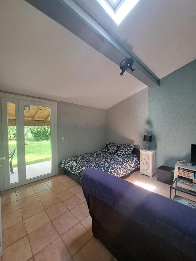 Avec Jardin à 5 Min Du Parc Walibi Appartement *