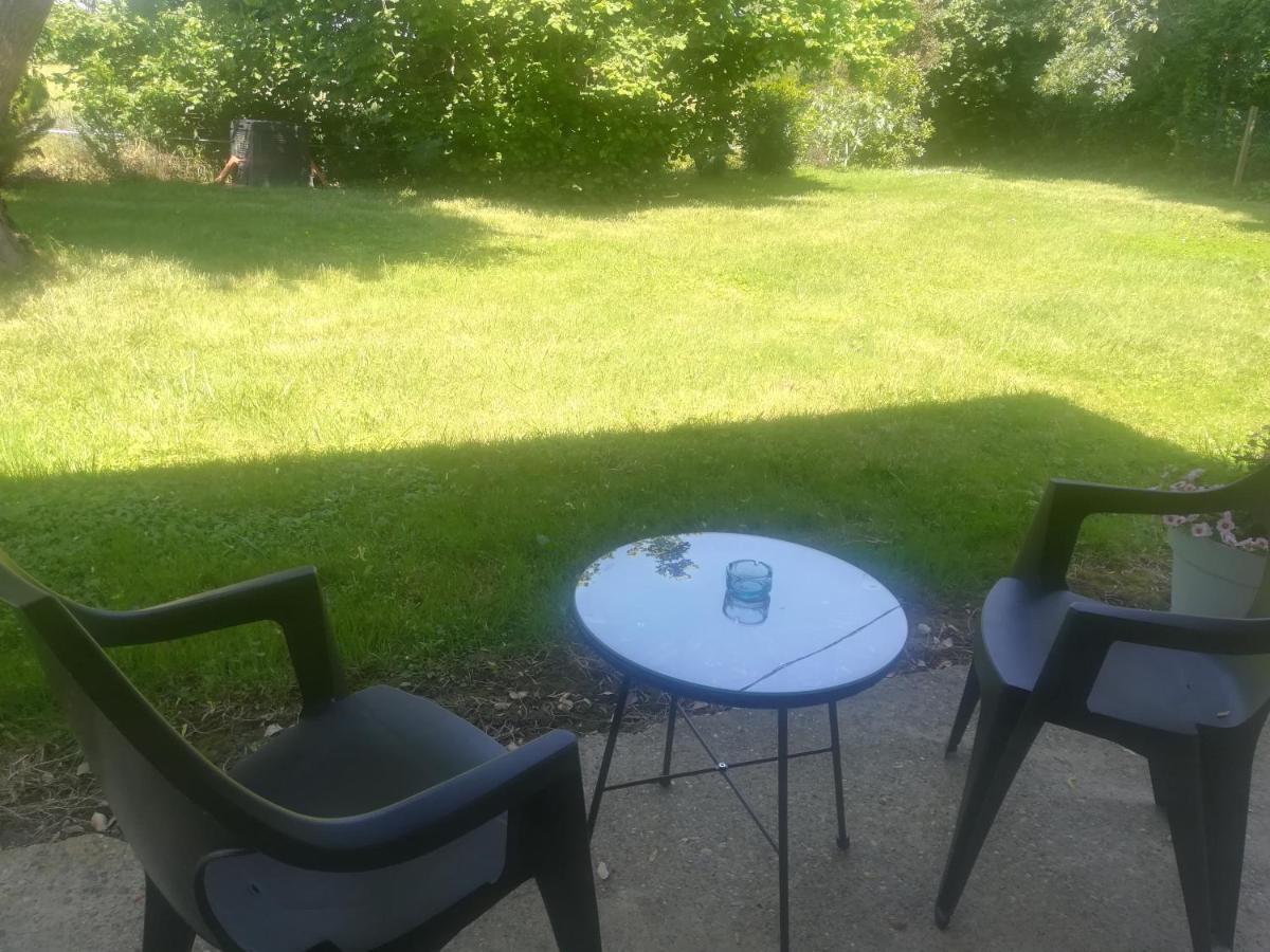 Apartment Avec Jardin A 5 Min Du Parc Walibi *